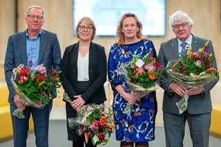 beediging raadsvergadering 07112023metbloemen